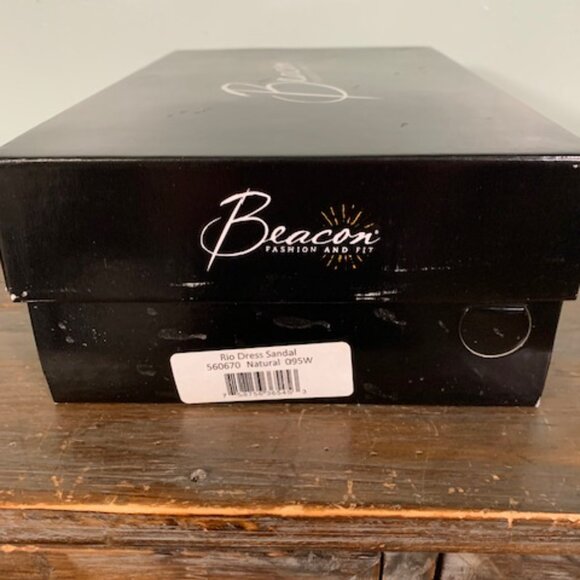 Beacon Fashion and Fit Sandals - Picture 9 of 9